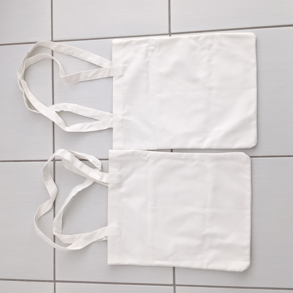 3/$25 Reiss Tote Bags (2) - Picture 3 of 3